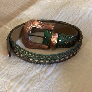 Green Kippys rhinestone belt.  30”-34” from tightest to loosest hole. Copper